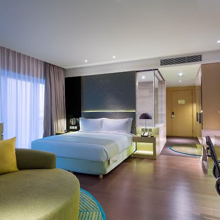 Holiday Inn New Delhi Aerocity By Ihg מראה חיצוני תמונה Deluxe Room